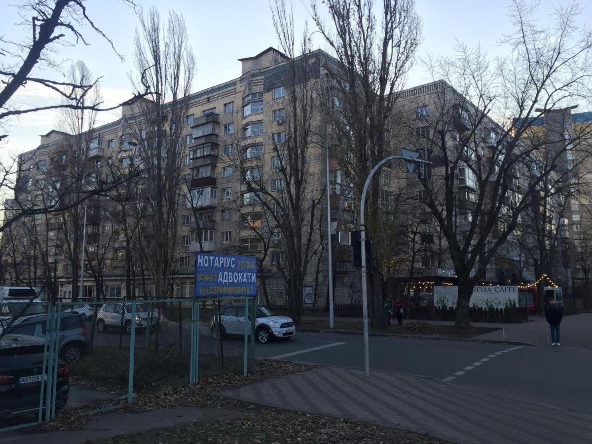 Апартаменты На Русановке Kiev Esterno foto