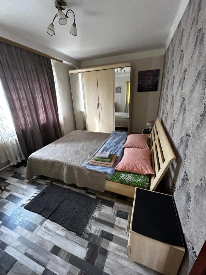 Апартаменты На Русановке Kiev Esterno foto