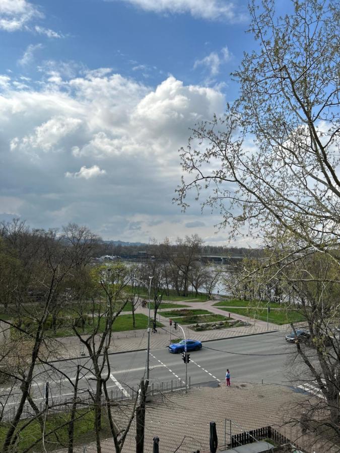 Апартаменты На Русановке Kiev Esterno foto